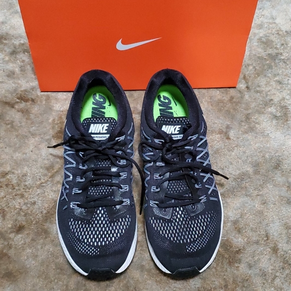 nike running zoom pegasus 32